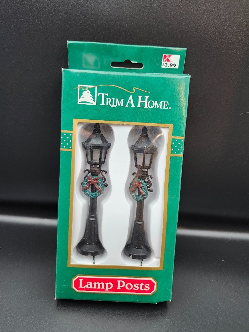 Trim-a-Home Battery Powered Lighted Lamp Posts Christmas Village